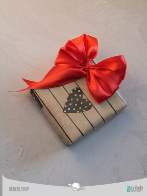 کاغذ کادو طرح قلبی Heart gift paper