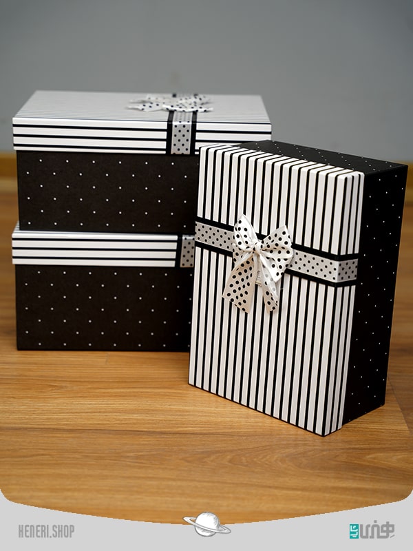 جعبه هدیه مستطیلی سفید مشکی (3 سایز) Black and white rectangular gift box